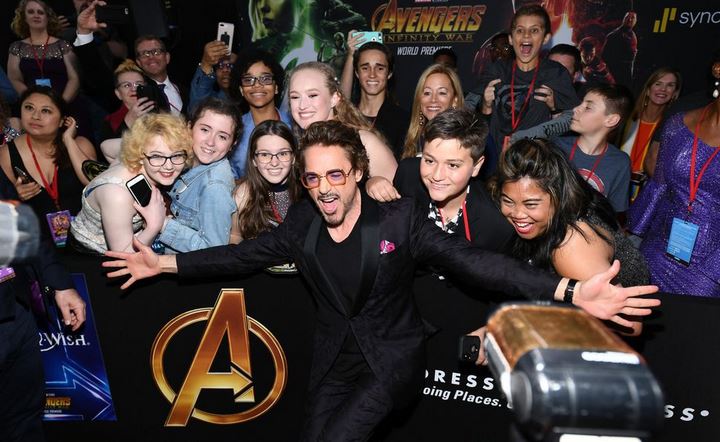 Avengers: Infinity War - Bùng nổ cảm xúc choáng ngợp trên từng phút giây từ sớm