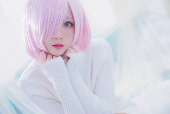 Fate/Grand Order lại khiến fan chảy máu mũi với cosplay Mashu Kyrielight cực sexy