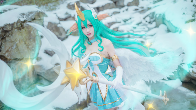 LMHT: Ngắm nhìn cosplay Soraka Vệ Binh Tinh Tú đẹp như thiên thần
