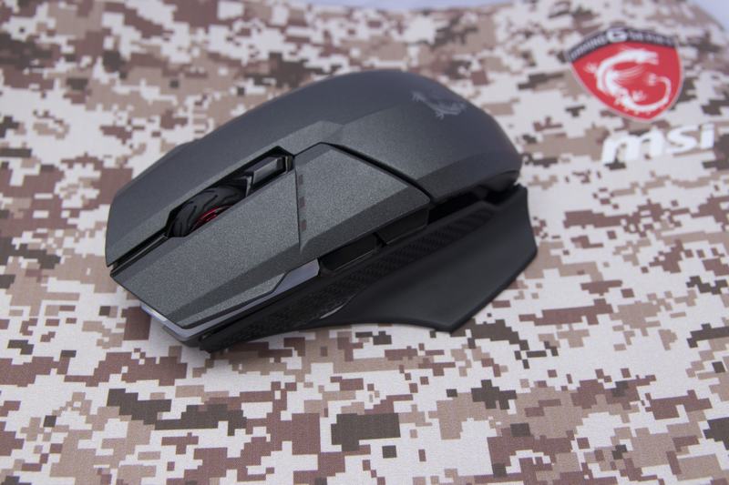 Trên tay nhanh chuột chơi game không dây MSI Clutch GM70