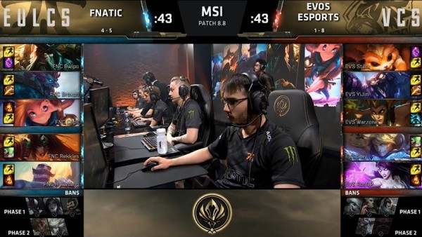 MSI 2018 - Cản bước thành công FNC vào top 4 EVOS ra về với tỉ số 2 - 8