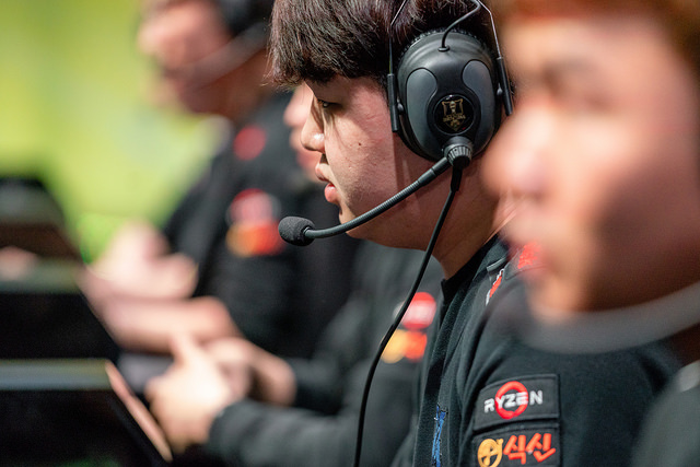 LMHT: Bỏ qua RNG, cộng đồng Hàn Quốc nói gì về thất bại của KZ tại MSI 2018