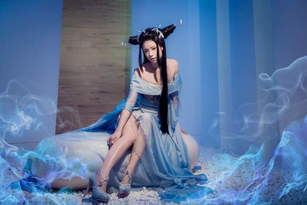 Ngắm nhìn cosplay Nhiếp Tiểu Thiện trong Thiện Nữ U Hồn với vẻ đẹp ma mị khó cưỡng