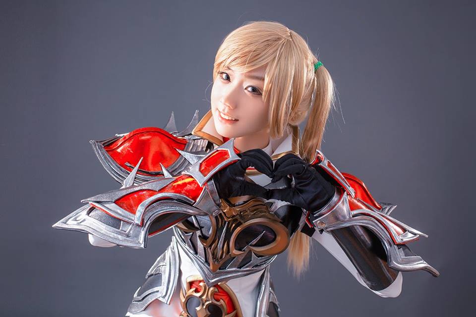 Lineage 2 Revolution: Bộ ảnh cosplay Cô bé người lùn bé tí hon nhìn phát yêu ngay
