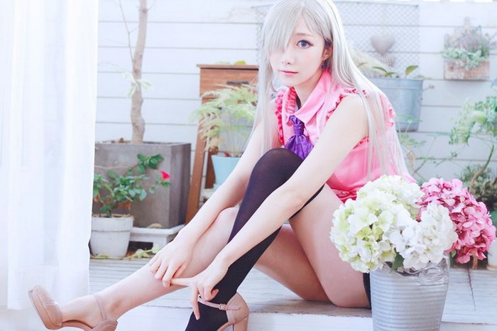 Thẩn thờ với bộ cosplay xinh xắn trong veo của cô nàng Elizabeth Liones trong Thất Hình Đại Tội