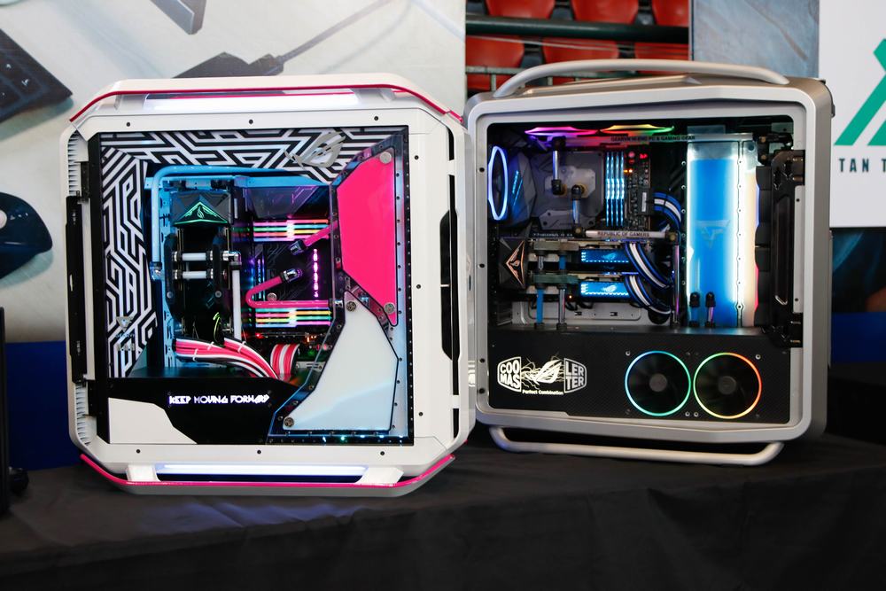 Tổng hợp các bộ máy và góc máy đẹp nhất trong Intel Extreme PC Master Mùa 5