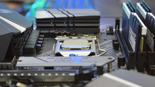 Tin đồn: Intel sẽ ra mắt Coffee Lake Refresh vào ngày 01/08