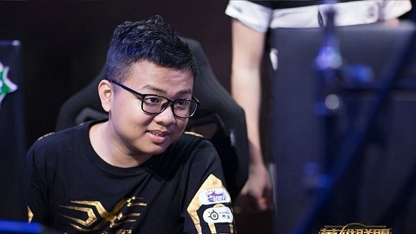 LMHT: SofM tự tin leo thẳng lên Thách Đấu Hàn Quốc với tài khoản có Elo cực thấp