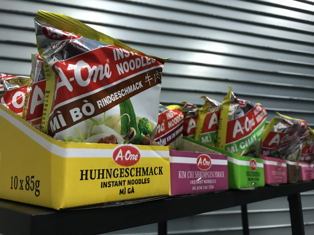 PGI 2018: Mì gói A-One luôn sẵn sàng phục vụ Refund Gaming và các đội tuyển khác tại giải đấu lần này