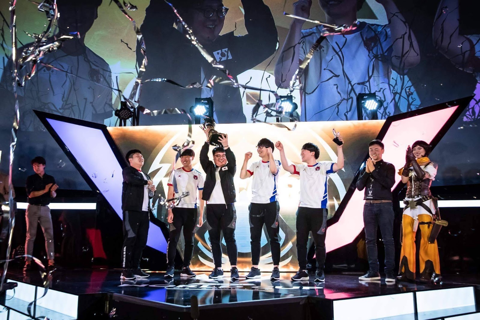 SỰ THÀNH CÔNG CỦA AWC 2018 ĐƯA LIÊN QUÂN MOBILE TRỞ THÀNH THƯƠNG HIỆU ESPORTS MOBILE HÀNG ĐẦU THẾ GIỚI