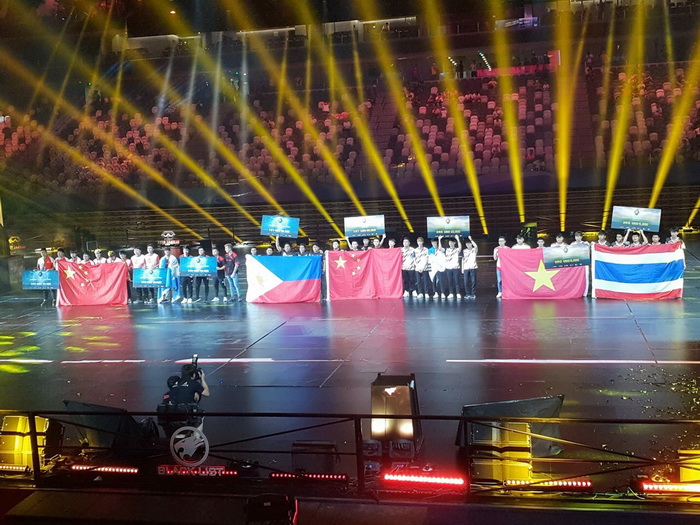 CFMI 2018 Thượng Hải: Ahihi đạt thành tích top 3 thế giới