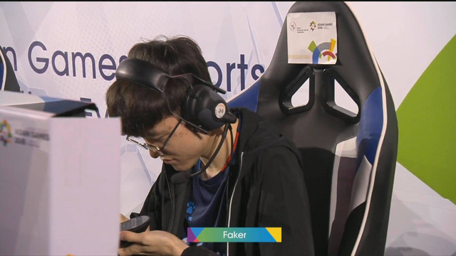 LMHT: Dù giành được chiến thắng nhưng Faker vẫn cảm thấy không thoải mái khi thiết bị liên tục hỏng hóc