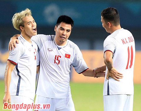 Bị trọng tài chỉ thẳng mặt gọi vào phòng thử doping, Đức Huy đáp trả 1 câu cực bựa