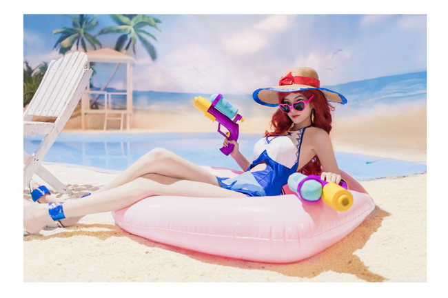 LMHT: Ngắm nhìn Miss Fortune Tiệc Bể Bơi vô cùng gợi khiến game thủ không thể nào rời mắt