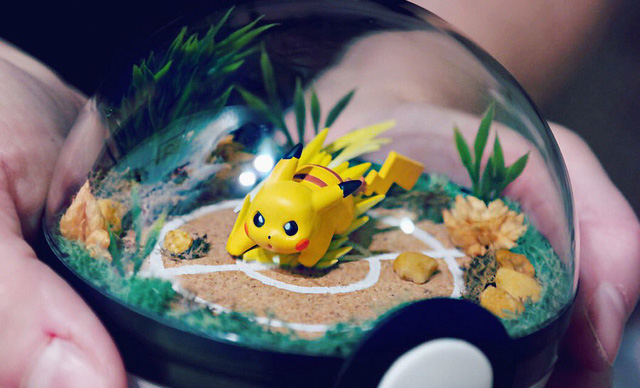 Tổng hợp những Pokeball siêu đẹp của người hâm mộ, chứa đựng cả một thế giới Pokemon bên trong
