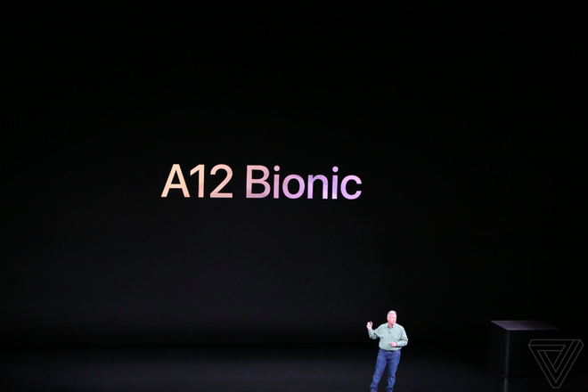 Chip A12 Bionic mới của Apple có thể xử lý 5 nghìn tỷ phép tính mỗi giây, được cho là con chip mạnh mẽ nhất nhất từng có trên một chiếc smartphone