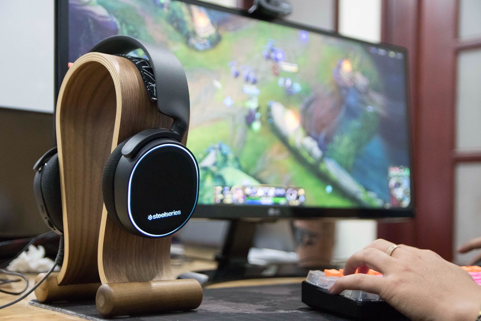 Đánh giá Steelseries Arctis 5: Tai nghe chơi game tốt nhất trong tầm giá 2,5 triệu