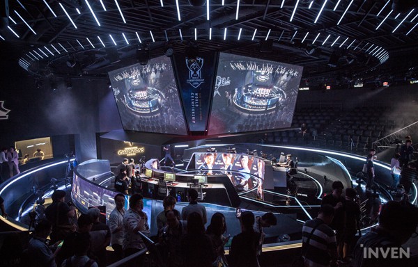 LMHT: Cộng đồng nói gì về LoL Park, nhà thi đấu mới của LCK trong năm 2019