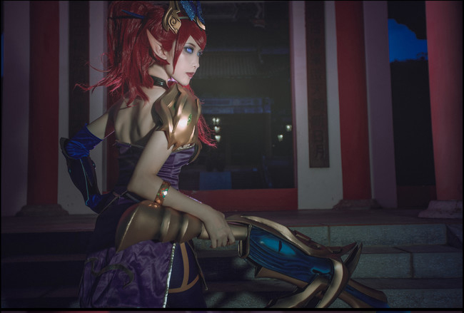 Chiêm ngưỡng cosplay Caitlyn Nguyệt Hồn siêu ma mị, nhìn vào chỉ muốn thốt lên quá đẹp