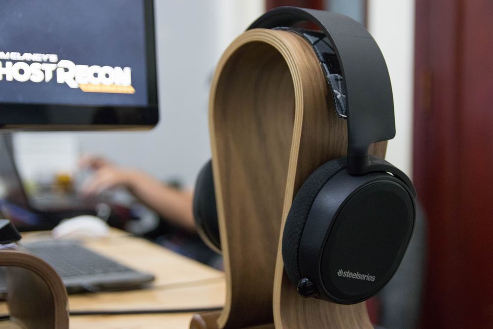 Review Steelseries Arctis 3: Đơn giản, êm ái và giá tốt
