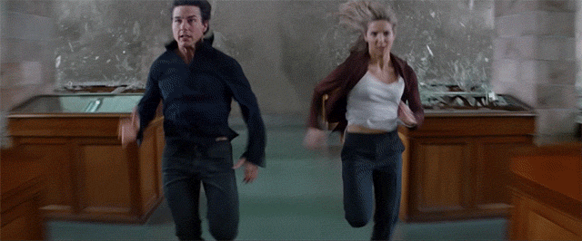 Đều là vũ trụ kinh dị nhưng The Conjuring lại thành công ngoài sức tưởng tượng, còn Dark Universe lại thua trận ngay từ khi ra mắt 5