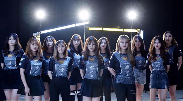 LMHT: Lý do mà FFQ.Lofi bỏ giải của CubeTV vì bị ban tổ chức bắt chứng minh giới tính nữ