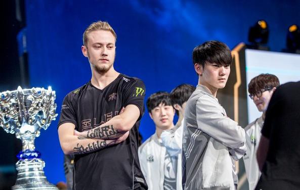 LMHT: Fnatic tự tin đánh bại iG giống như những gì họ đã làm tại Vòng Bảng