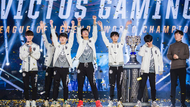 Cùng soi tiền thưởng của các đội tuyển sau khi kết thúc CKTG 2018 của LMHT, tiền thưởng càng ngày càng giảm dần