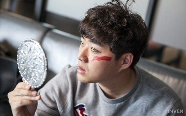 LMHT: Bang, Faker và Peanut đã đến Las Vegas để tham dự All-Star, Bang đã chuẩn bị bộ cosplay của mình