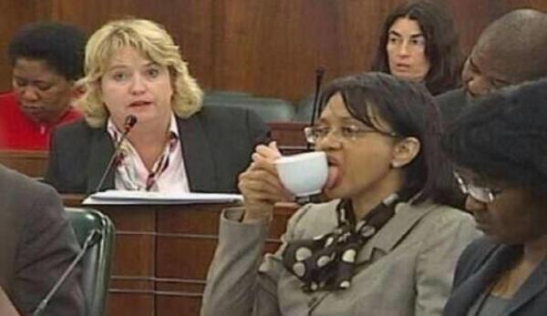 Nhìn thấy chưa, nhìn kĩ lại đi, đây là 15 khoảnh khắc khiến bạn mất đi tư duy logic