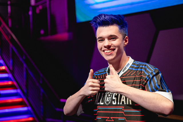 LMHT: Pabu - Từ một game thủ vô danh đến việc đánh bại được cả Faker, Uzi và Rookie