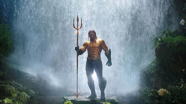 Đánh giá sớm Aquaman: Hành động mãn nhãn, đậm chất hài hước