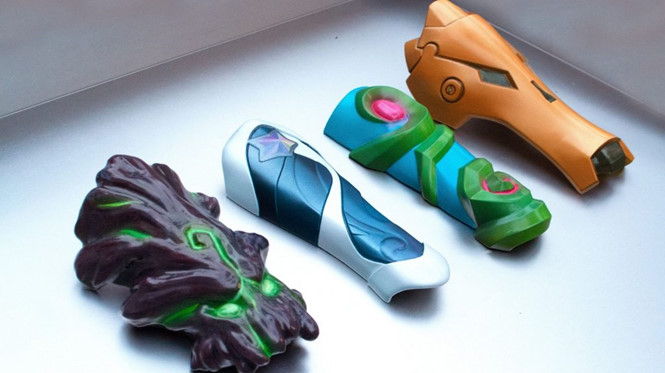 Riot Games hợp tác phi lợi nhuận thiết kế chân tay giả cho trẻ em theo phong cách LMHT