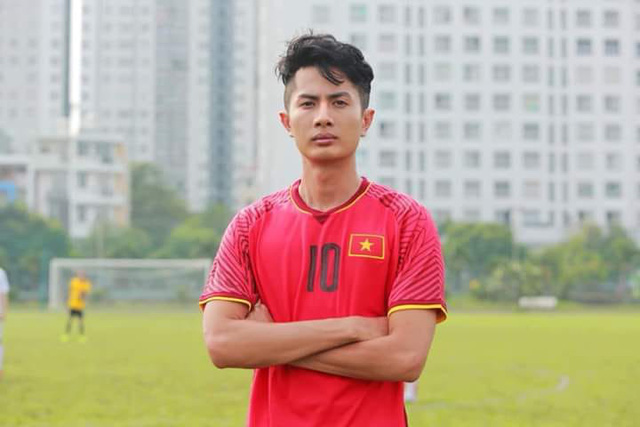 LMHT: Nóng lòng tìm kiếm thành công cho đội nhà, ông chủ FTV Esports "thân chinh" xuất trận dưới vai trò HLV trong mùa giải mới