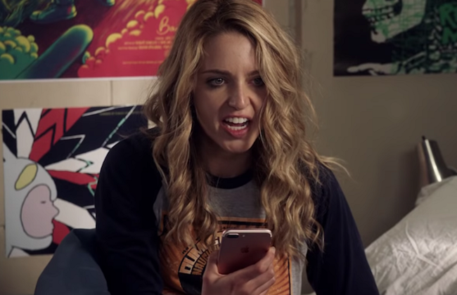 Vòng lặp chết chóc của Happy Death Day trở lại với nhiều nạn nhân hơn