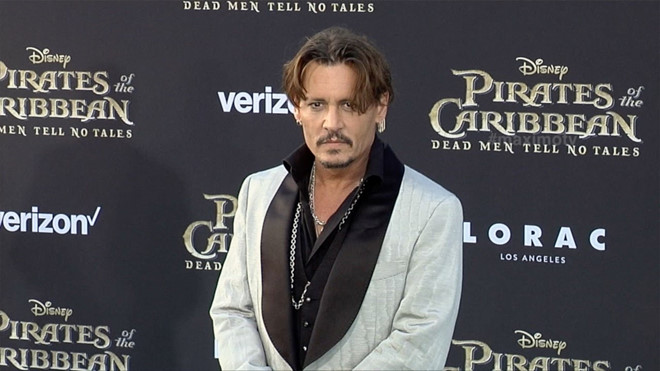 Đá Johnny Depp ra khỏi Pirates of the Caribbean giúp Disney tiết kiệm đến 90 triệu đô la