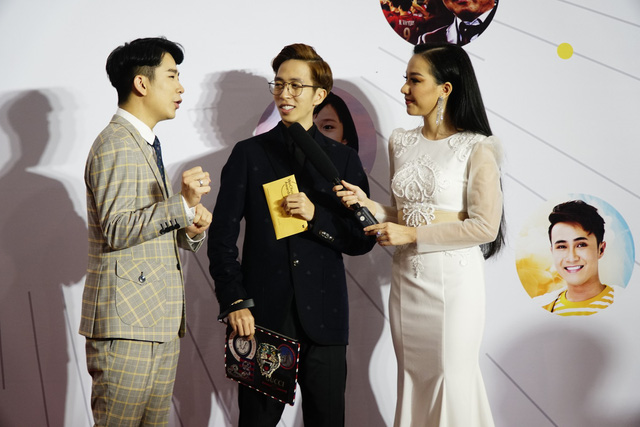 Choáng váng với set đồ đi dự sự kiện We Choice Awards của ViruSs, sơ sơ đã hơn trăm triệu đồng