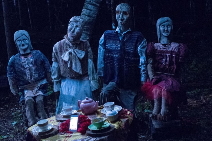 Review phim Quỷ Dữ Rình Rập: Đi theo lối mòn Slasher "cổ đại" không có gì đổi mới