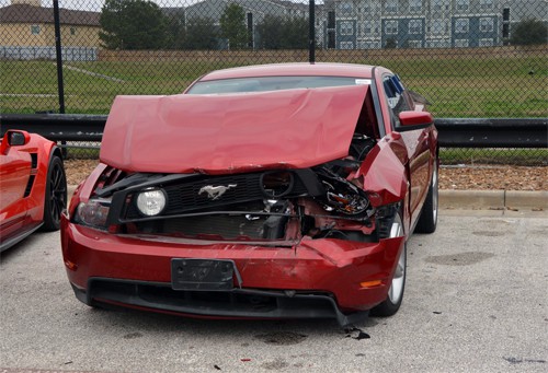 Nhóm thiếu niên bắt chước GTA chơi trò đập nát bét siêu xe, gây thiệt hại gần 20 tỷ đồng