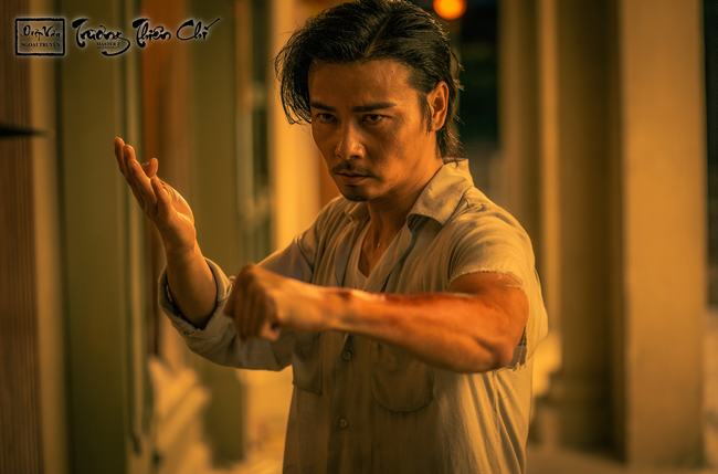 Diệp Vấn Ngoại Truyện: Trương Thiên Chí mang đến Vịnh Xuân Quyền mạnh mẽ, đầy thuyết phục