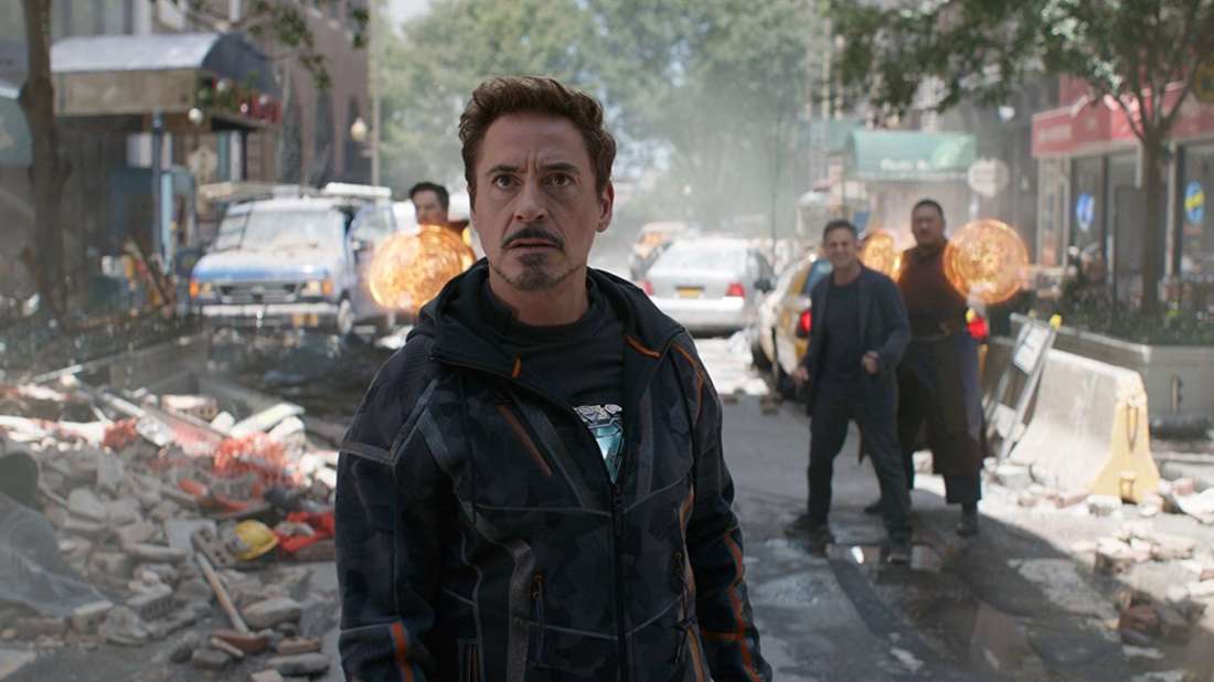 Thì ra câu nói "I am Iron Man" nổi tiếng không hề có trong kịch bản mà do chính RDJ nghĩ ra