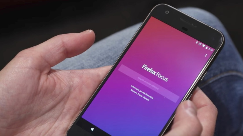 Tại sao Google cấm ad block nhưng lại không cấm trình duyệt có tính năng tương tự