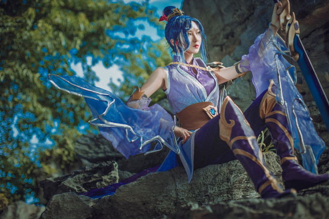 LMHT: Ngắm nhìn bộ cosplay Fiora Phi Kiếm siêu đẹp đến không thể rời mắt được