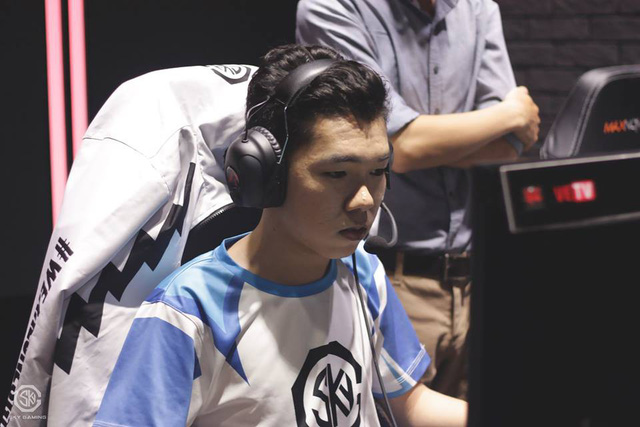 LMHT - Quản lý SGD tự thừa nhận tuyển thủ nào cũng đã từng cày thuê và chính mình là người chỉ đạo Optimus tố cáo Zeros, Huỳnh Phương lên tiếng đáp trả