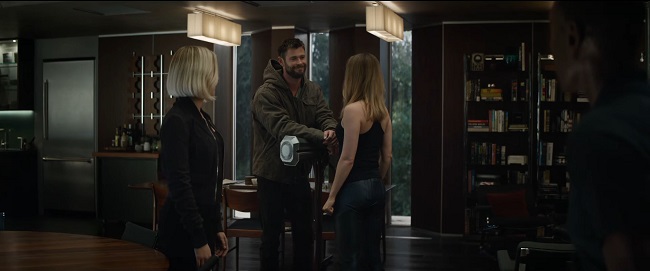 Avengers: Endgame tung trailer chính thức tiếp theo, đội Avengers tập hợp