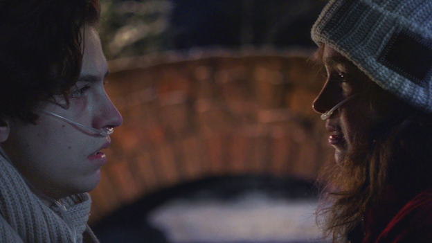 "Năm bước để yêu": Chưa bao giờ một cái chạm lại xa vời như thế!