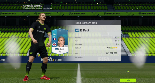 Độ Mixi không làm gì nhưng vẫn vướng phải drama lớn của FIFA Online 4 và màn phản pháo cực gắt của anh