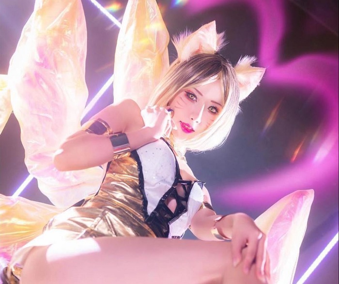 Cùng chiêm ngưỡng bộ Cosplay Ahri K/DA Hàng Hiệu đúng chất thời trang cực nóng