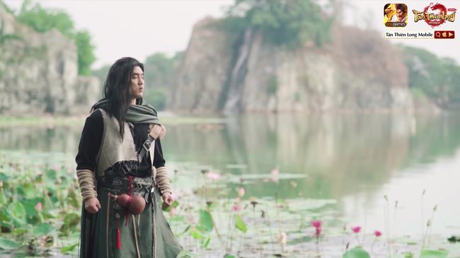 Ưng Hoàng Phúc làm mới ca khúc chủ đề của Tân Thiên Long Mobile