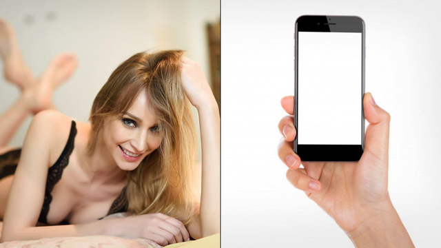 Nữ streamer bị ban khỏi Twitch vì bỏ điện thoại đang rung vào quần